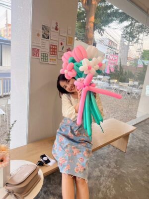 LEONIA Balloon บริการจัดช่อลูกโป่ง วันเกิด งานรับปริญญา งานแสดงความยินดี งานเปิดร้านใหม่ ช่อดอกไม้ลูกโป่ง ตามแบบ ตามงบของลูกค้า ชลบุรี ศรีราชา แหลมฉบังบางพระ บางแสน พัทยา